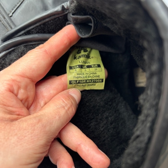 Kamik Lunar Boots, Size 8 - Picture 7 of 11